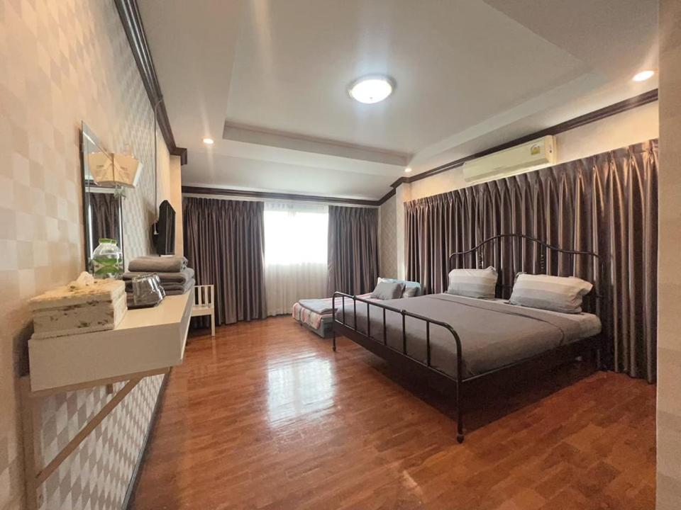 24 Hostel Donmuang Бангкок Экстерьер фото