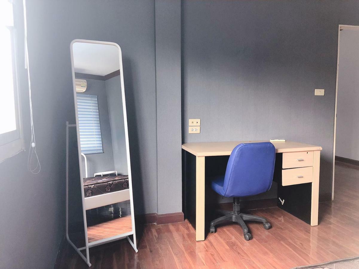 24 Hostel Donmuang Бангкок Номер фото