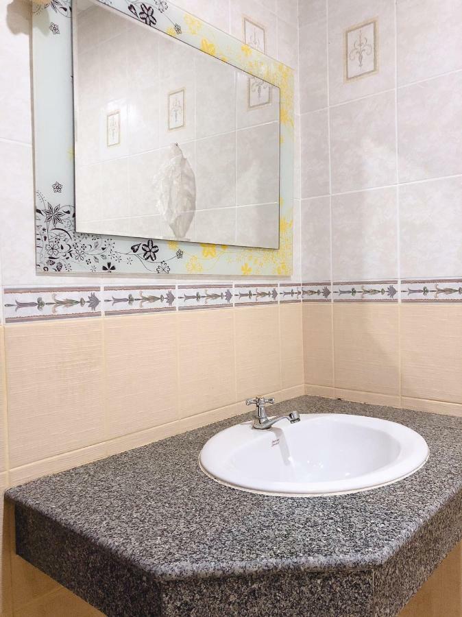 24 Hostel Donmuang Бангкок Номер фото